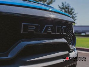 Dodge Ram TRX Grille Trim - Lower - Carbon Fiber - Anderson Composites Dodge Ram TRX Grille Trim - Lower - Carbon Fiber - Anderson Composites